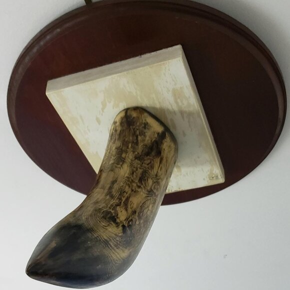 CUSTOM ABSTRACT ART FAUX RHINO 12" WOOD CARVING ON 12' PLAQUE 🦏 - Picture 3 of 12